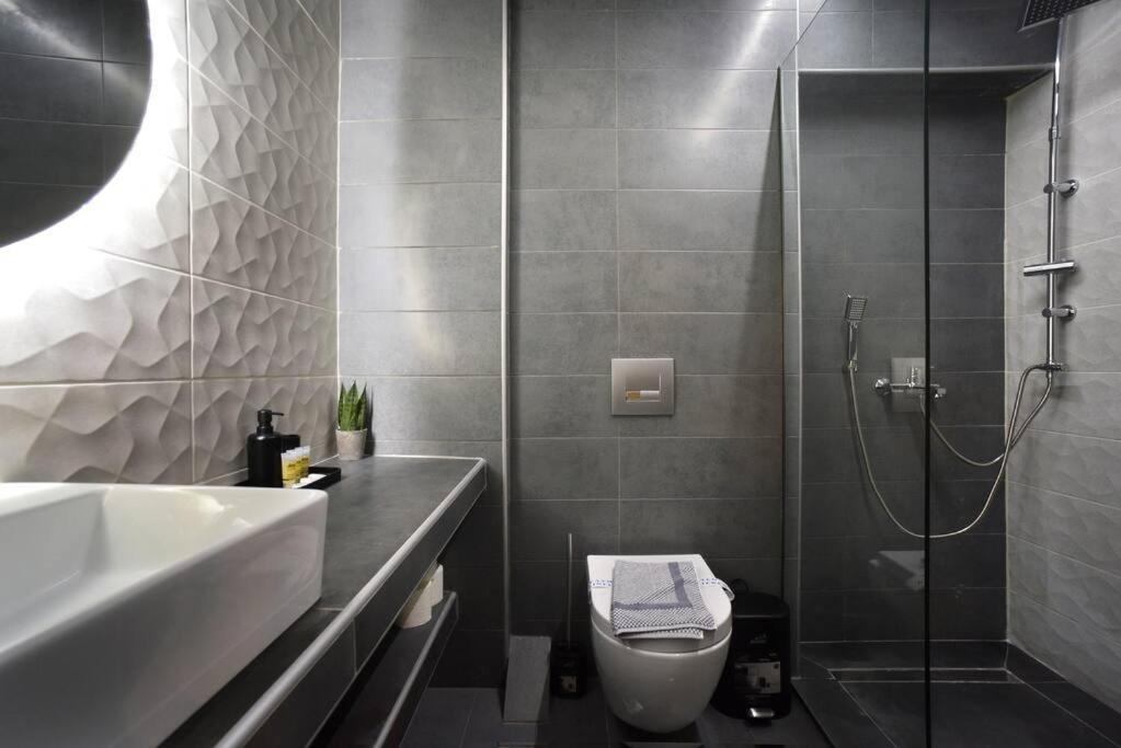 Porto Boutique #A Apartment เทสซาโลนิกิ ภายนอก รูปภาพ