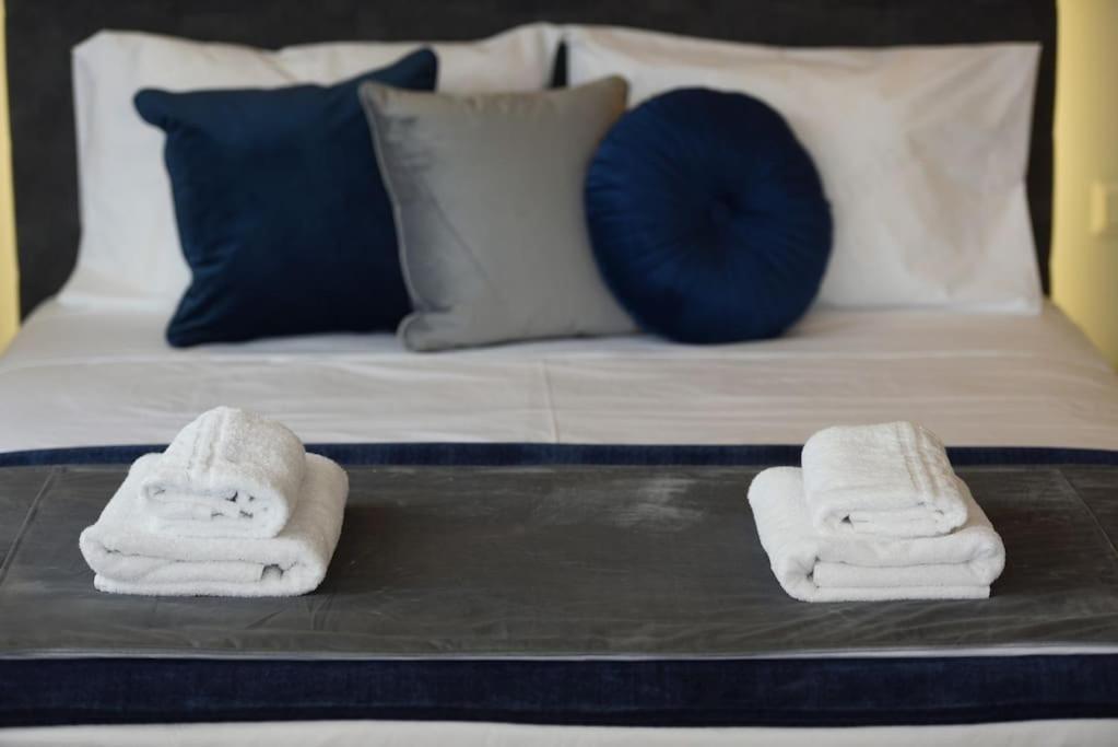 Porto Boutique #A Apartment เทสซาโลนิกิ ภายนอก รูปภาพ